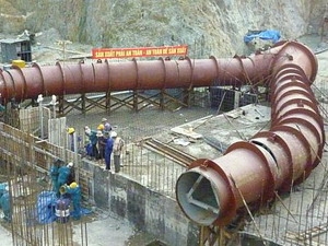Thủy điện A Lưới lắp đặt được 3 880 tấn thiết bị