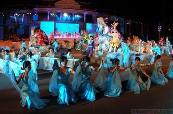 Hưởng ứng Festival Biển Nha Trang 2011