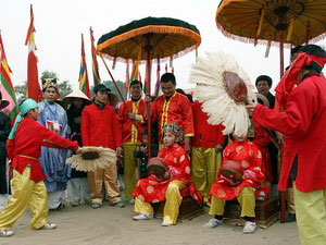 精彩纷呈的2011年浮董庙会