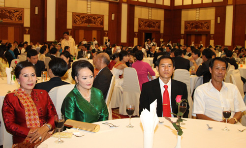 Quốc hội “nhà mình” là nơi “chọn mặt gửi vàng”