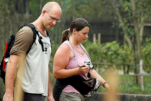 Vietnam attracts nearly 3 million foreign tourists in six months