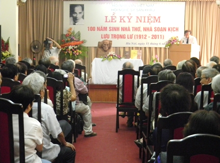 Kỷ niệm 100 năm ngày sinh nhà thơ, nhà soạn kịch Lưu Trọng Lư