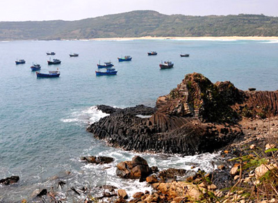 Phát triển du lịch biển, đảo vùng duyên hải Nam Trung bộ