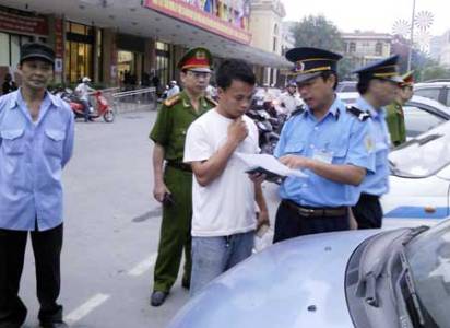 Hà Nội đã xử phạt 2167 taxi vi phạm