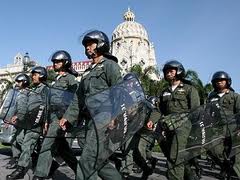 Thaïlande 100 000 policiers déployés le jour du scrutin