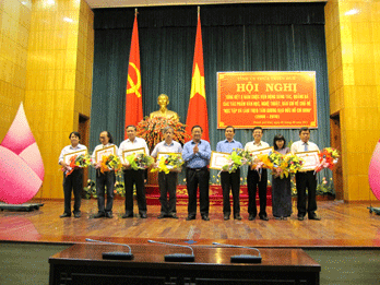 Thừa Thiên Huế Gần 3 000 tác phẩm báo chí, văn học, nghệ thuật tham dự Cuộc vận động