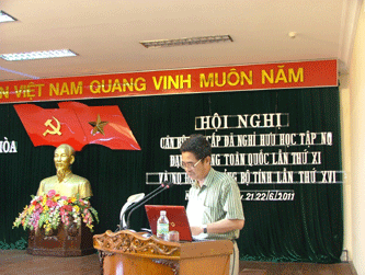 Khánh Hoà Hội nghị quán triệt Nghị quyết Đại hội XI của Đảng cho cán bộ cao cấp đã nghỉ hưu