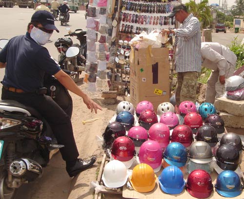 Mũ bảo hiểm Chuyện nhỏ mà không nhỏ