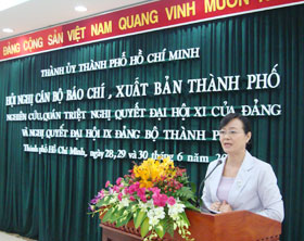 TP Hồ Chí Minh Quán triệt Nghị quyết của Đảng cho cán bộ báo chí – xuất bản