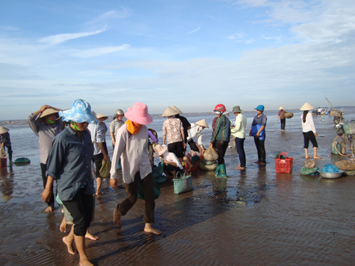 Images sur le village côtier de Giao Thuy