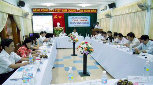 Bình Định Tọa đàm về công tác tuyên truyền biển đảo