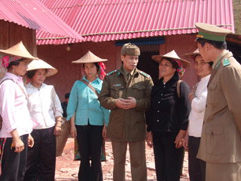 Đảng bộ Mường Nhé Điện Biên  Kết hợp chặt chẽ “học tập’ với “làm theo” tấm gương đạo đức Hồ Chí Minh
