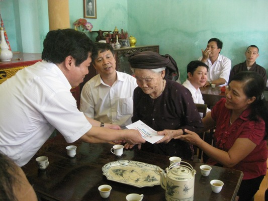 Sáng ngời đạo lý dân tộc