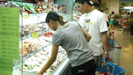 After stabilizing prices remain high and variable
