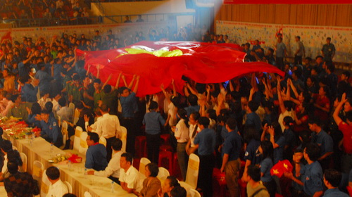 Tuổi trẻ TP Hồ Chí Minh hướng về Trường Sa