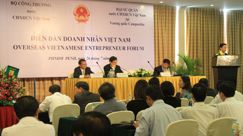 Diễn đàn Doanh nhân Việt Nam lần thứ nhất tại Campuchia