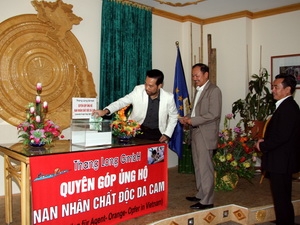 Doanh nghiệp Việt ở Đức giúp đỡ nạn nhân da cam