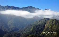 Caractère grandiose et romanesque des montagnes de Lao Cai