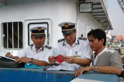 Bến chui đe dọa an toàn giao thông thủy