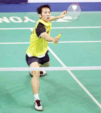 2011年越南Yonex Sunrise羽毛球公开赛：阮进明晋级八强