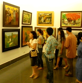Triển lãm mỹ thuật và sách “Hội họa, điêu khắc Việt Nam”