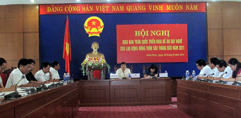 Hội nghị giao ban trực tuyến sơ kết Đề án đào tạo nghề cho lao động nông thôn