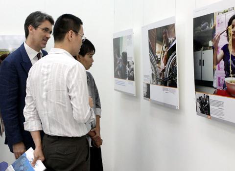 Ðối mặt với ma túy