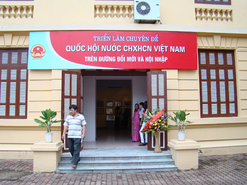 Exposition sur l Assemblée nationale