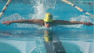 Hanoi hosts national swimming championships