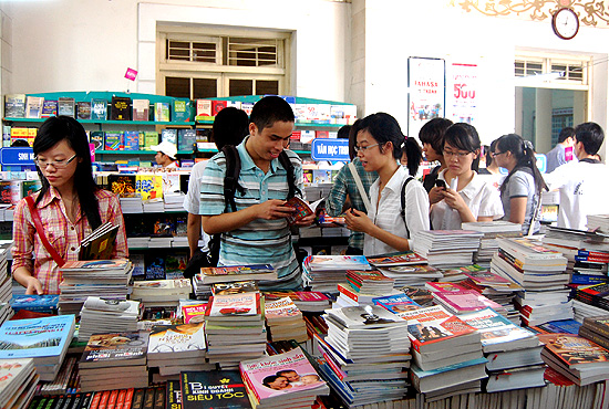 Hanoi books festival 2011 in Ho Chi Minh City