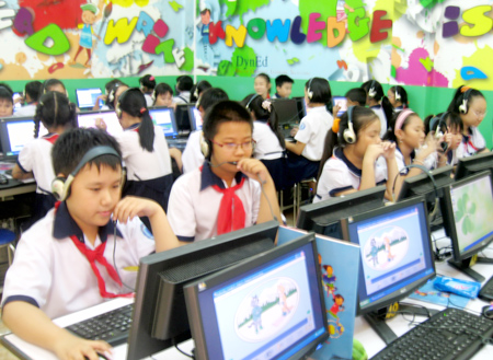 Tiếng Anh trong trường phổ thông rối như  thí điểm