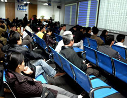 Thanh khoản tiếp tục ở mức cao
