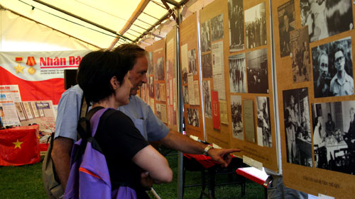 Le Vietnam à la Fête de l Humanité
