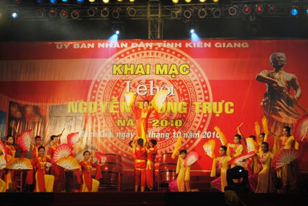 Festival commemorates 143rd birthday anniversary of national hero Nguyen Trung Truc