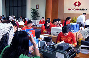 Techcombank tiếp tục hạ lãi suất cho vay xuất khẩu xuống còn 17,9