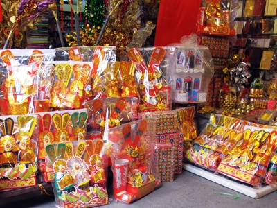 Le culte du génie du Foyer - une des fêtes traditionnelles des Vietnamiens