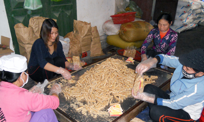 Hồng Nam nhộn nhịp mùa sản xuất hàng Tết
