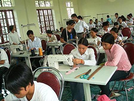 Xã hội hóa các nguồn lực đầu tư trong công tác giảm nghèo