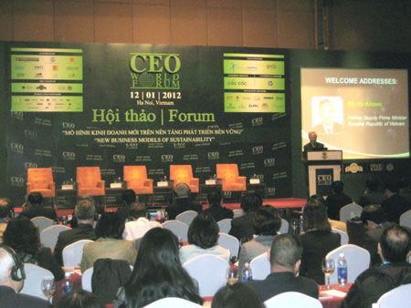 CEO World Forum 2012 opens in Hanoi