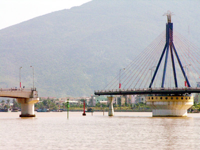 Đà Nẵng ngừng quay cầu sông Hàn 3 đêm Tết