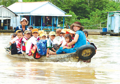 Giao thông thủy ĐBSCL Hiểm nguy rình rập