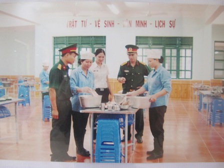 Nữ chủ tịch công đoàn tận tuỵ với công việc