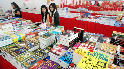 Book and calendar festival opens in Ho Chi Minh City