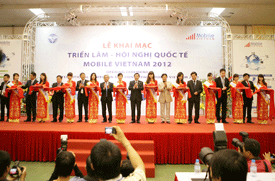 Mobile Vietnam 2012 kicks off in Hanoi