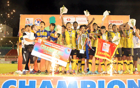 Beating Vietnam 1-0 Malaysia wins U21 Football Champs