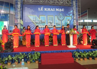 International Industrial Fair 2012 opens in Hanoi