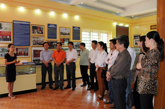 Chi hội nhà báo Báo điện tử Đảng Cộng sản Việt Nam “hành hương về nguồn”