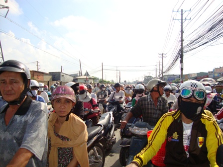 Nỗ lực bảo đảm trật tự an toàn giao thông đường bộ