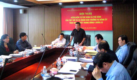 Ban Thường vụ Đảng ủy Ngân hàng TMCP Đầu tư và Phát triển Việt Nam kiểm điểm tự phê bình và phê bình
