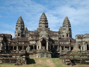 Vietnamese tourism to Cambodia rises sharply